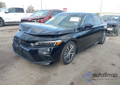 2023 Honda Civic Touring z USA, uszkodzony, nr VIN 2HGFE1F90PH323785